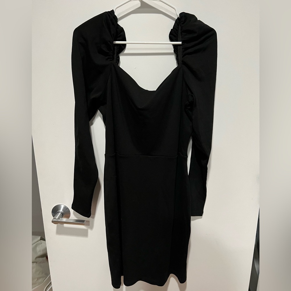 Puff sleeve dress